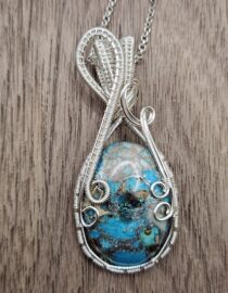 Turquoise Regalite Oval Necklace
